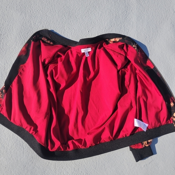 Susan Graver Womens Floral Liquid Knit Jacket Size L Black Red Full Zip Pockets - Picture 3 of 11